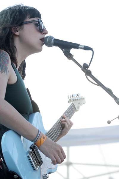 WAXAHATCHEE - 2015-05-30 - NIMES - Grande Scene Flamingo - 